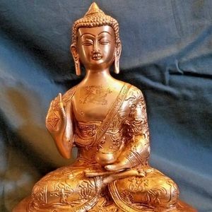 Lord Buddha brass statue - 11" tall